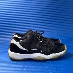 Size 6.5Y- GS Nike Air Jordan 11 XI Retro Low Infrared Black Youth 528896-023